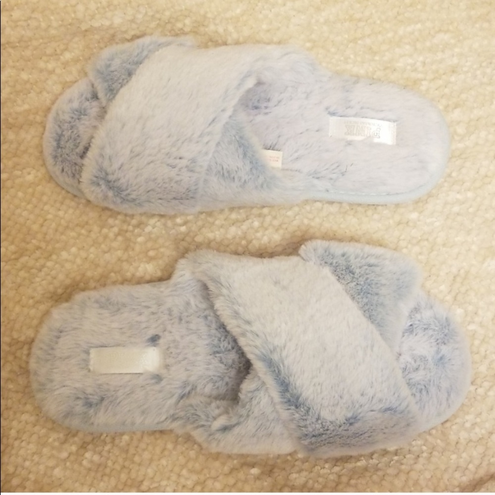 vs pink slippers